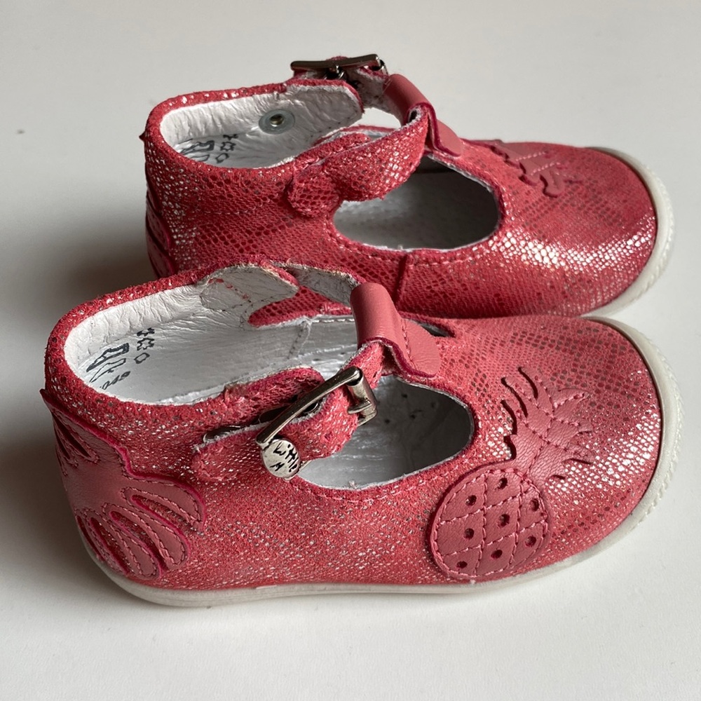 NWOT Little Mary Baby Shoes